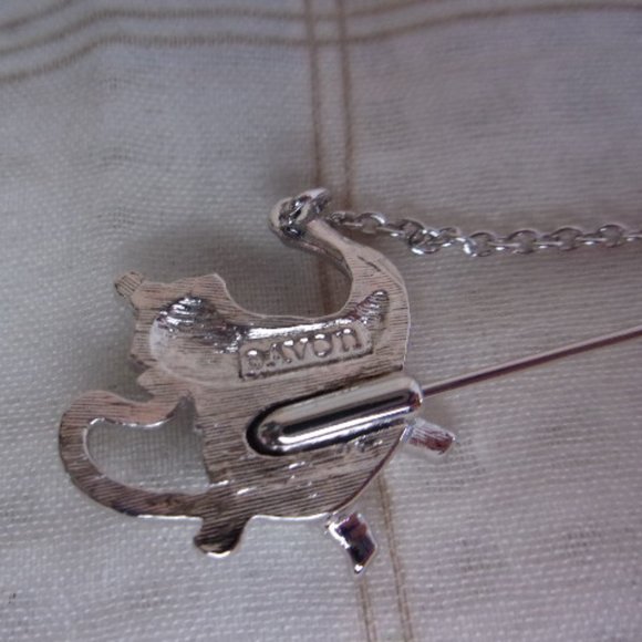 Avon Colonial Teapot Stick Pin 1982 - Picture 5 of 10